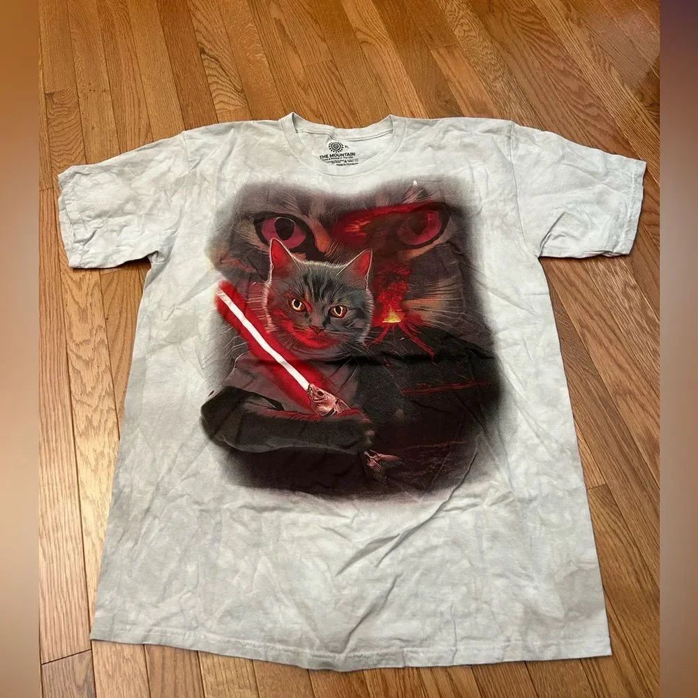 The Mountain Cat Star Wars Tshirt NWOT